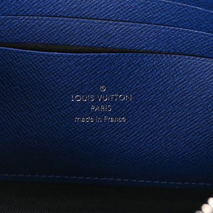 Louis Vuitton Taiga Monogram Pacific Discovery Pochette Cobalt 6 of 6