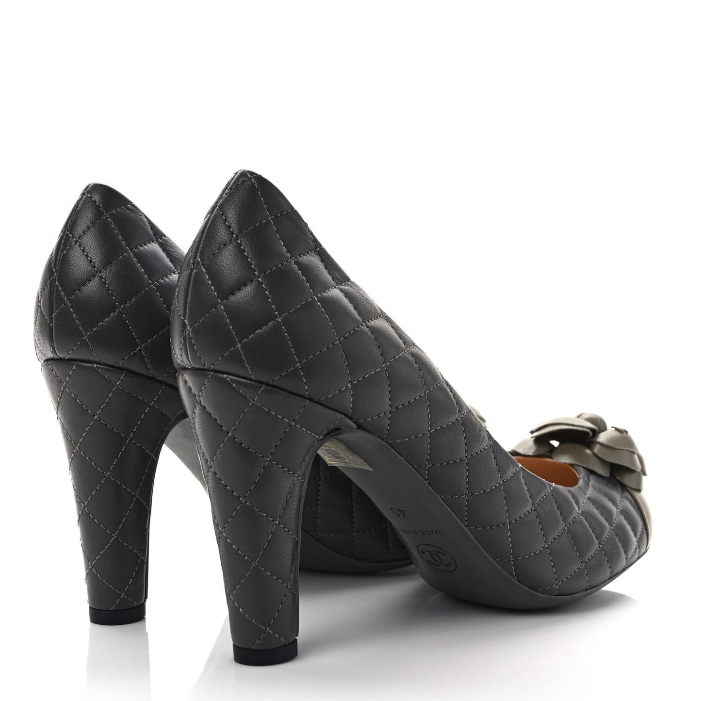 Lambskin Quilted Camellia Pumps 40 Grey