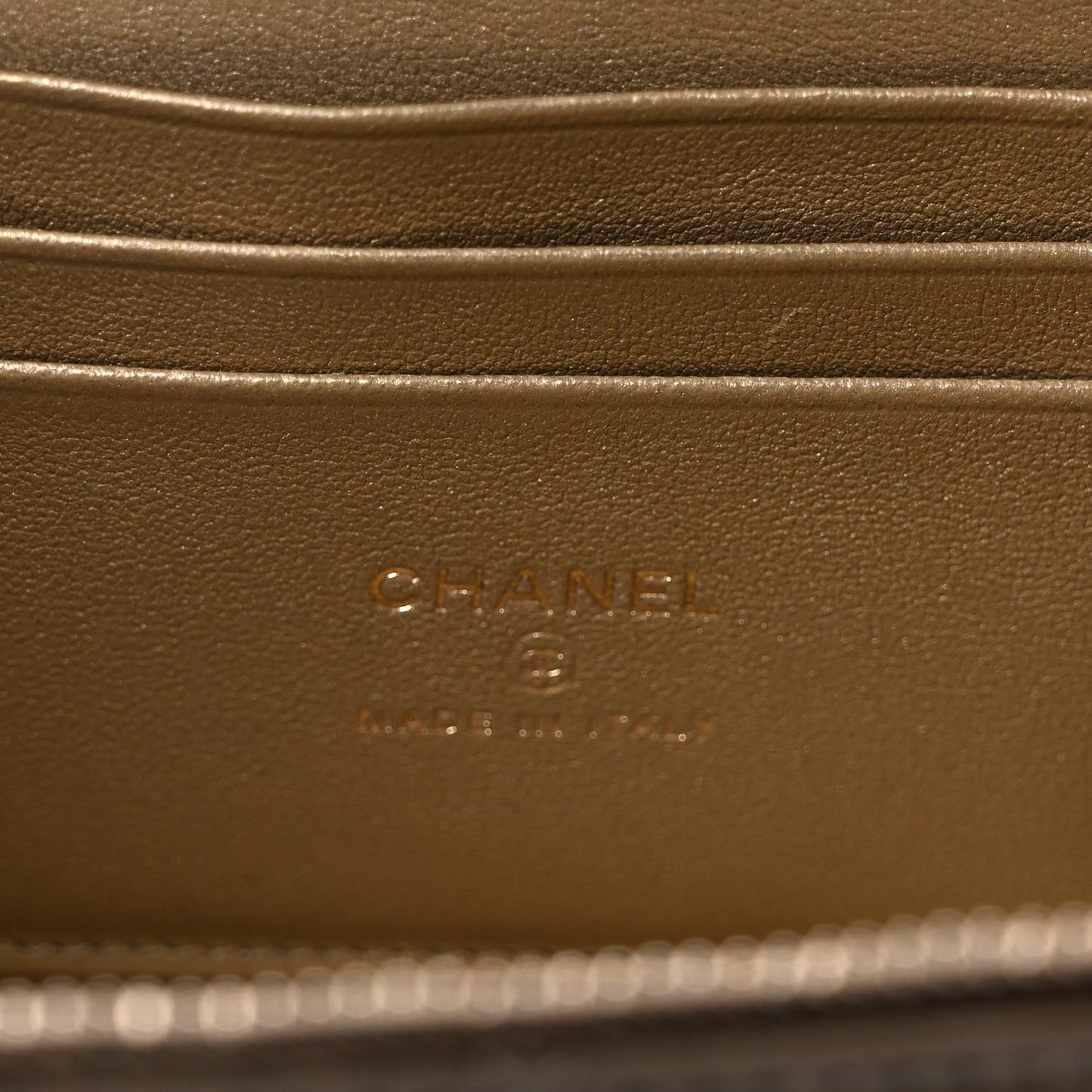 Metallic Lambskin Quilted Small CC Dynasty Vanity Case With Chain Gold