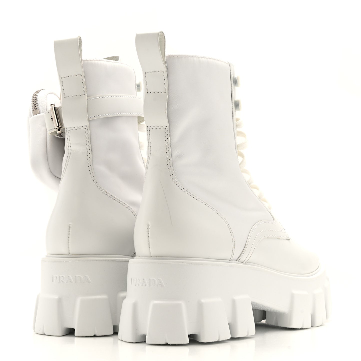 Spazzolato Rois Re-Nylon Metal Triangle Logo Monolith Pouch Pocket 55mm Boots 40 White