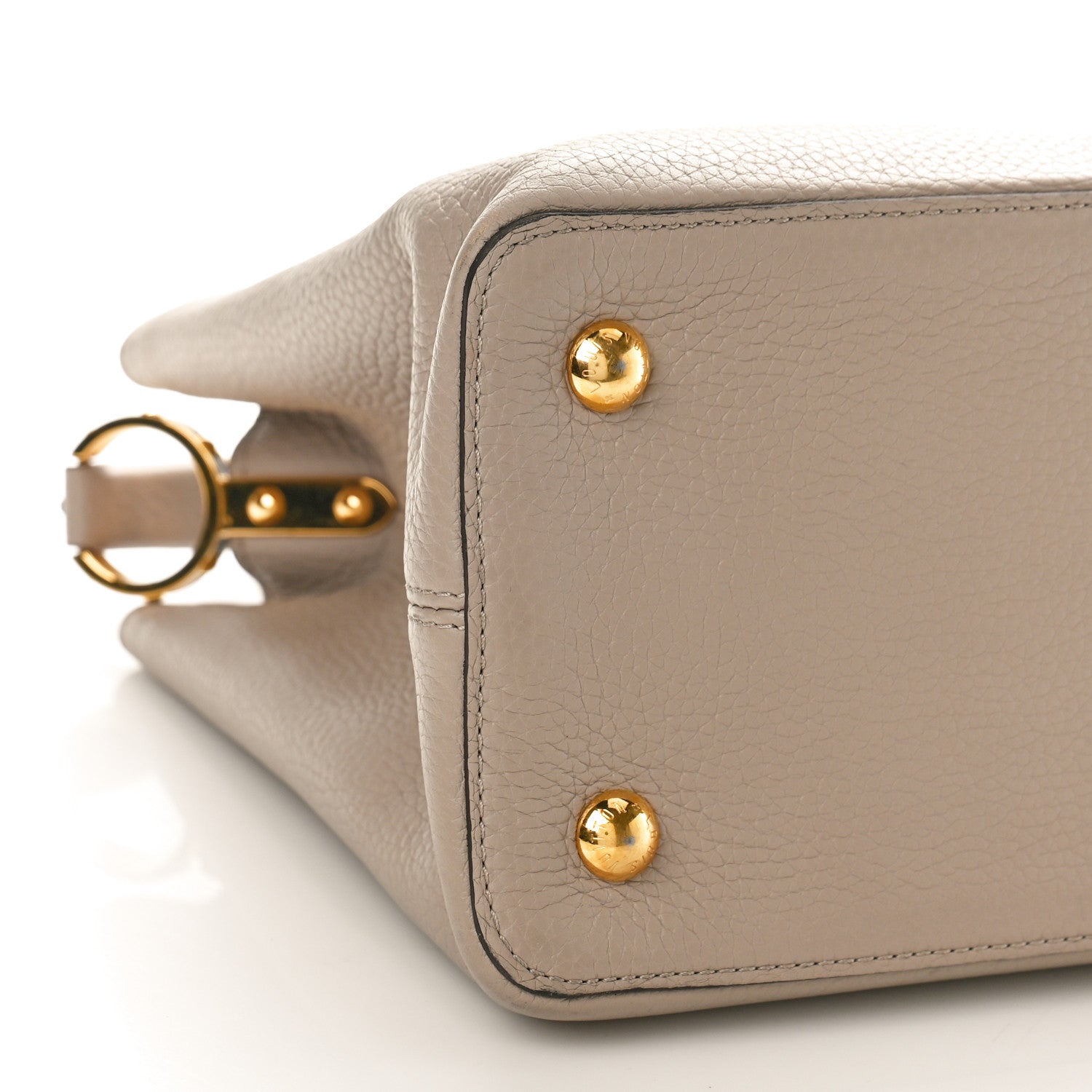 Louis Vuitton Taurillon Capucines MM Galet 8 of 11