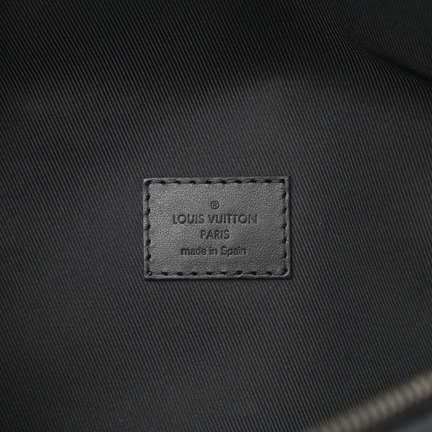 Louis Vuitton Monogram Eclipse Discovery Bumbag 4 of 8