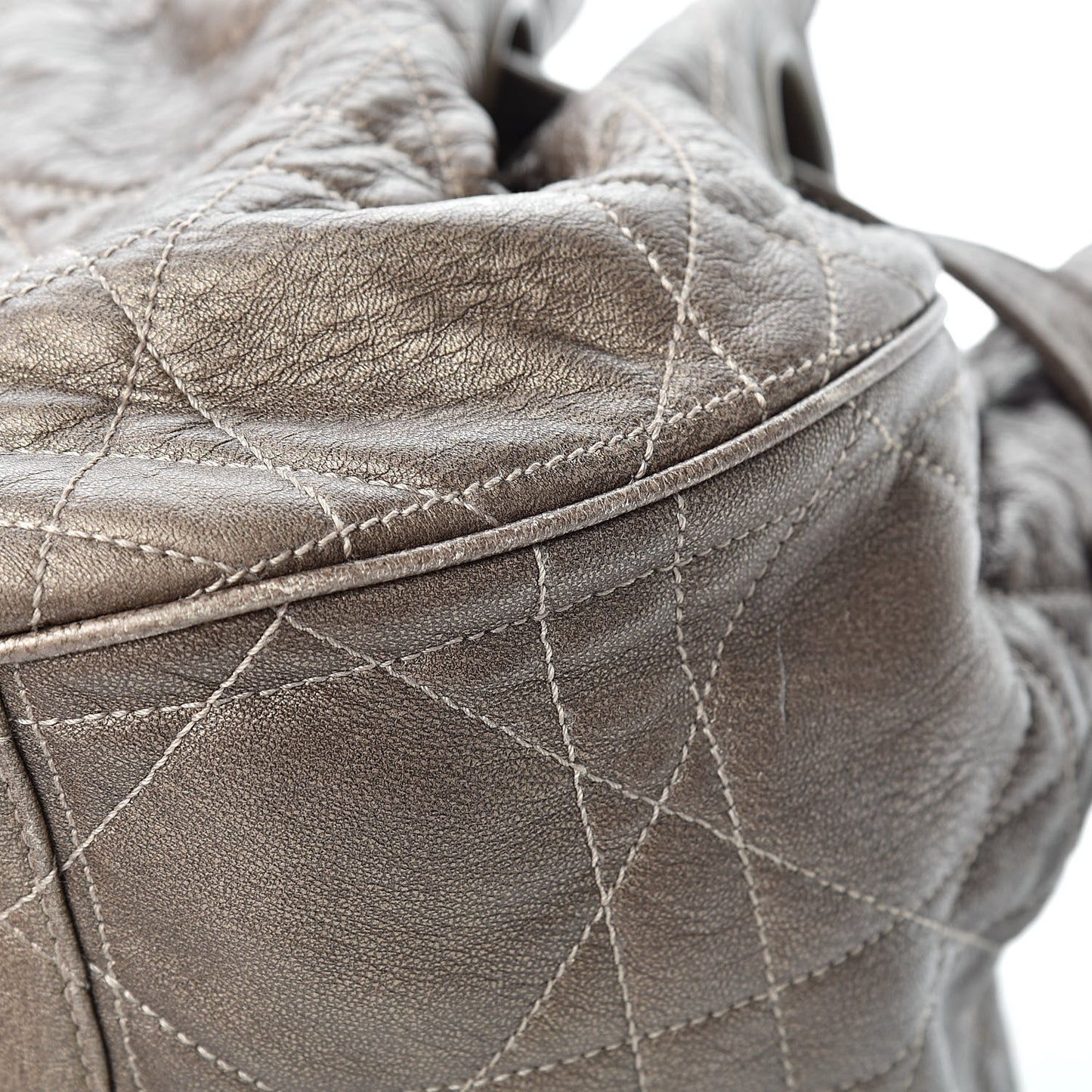 Lambskin Cannage Drawstring Bag Bronze