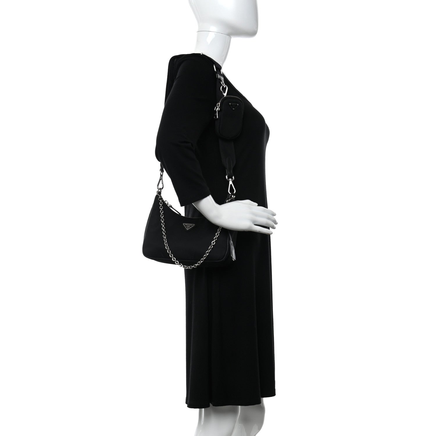 Prada Nylon Re-Edition 2005 Shoulder Bag Black 2 of 11