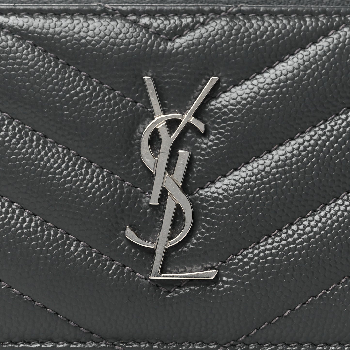 Grain De Poudre Matelasse Chevron Monogram Fragments Zippered Card Case Fog