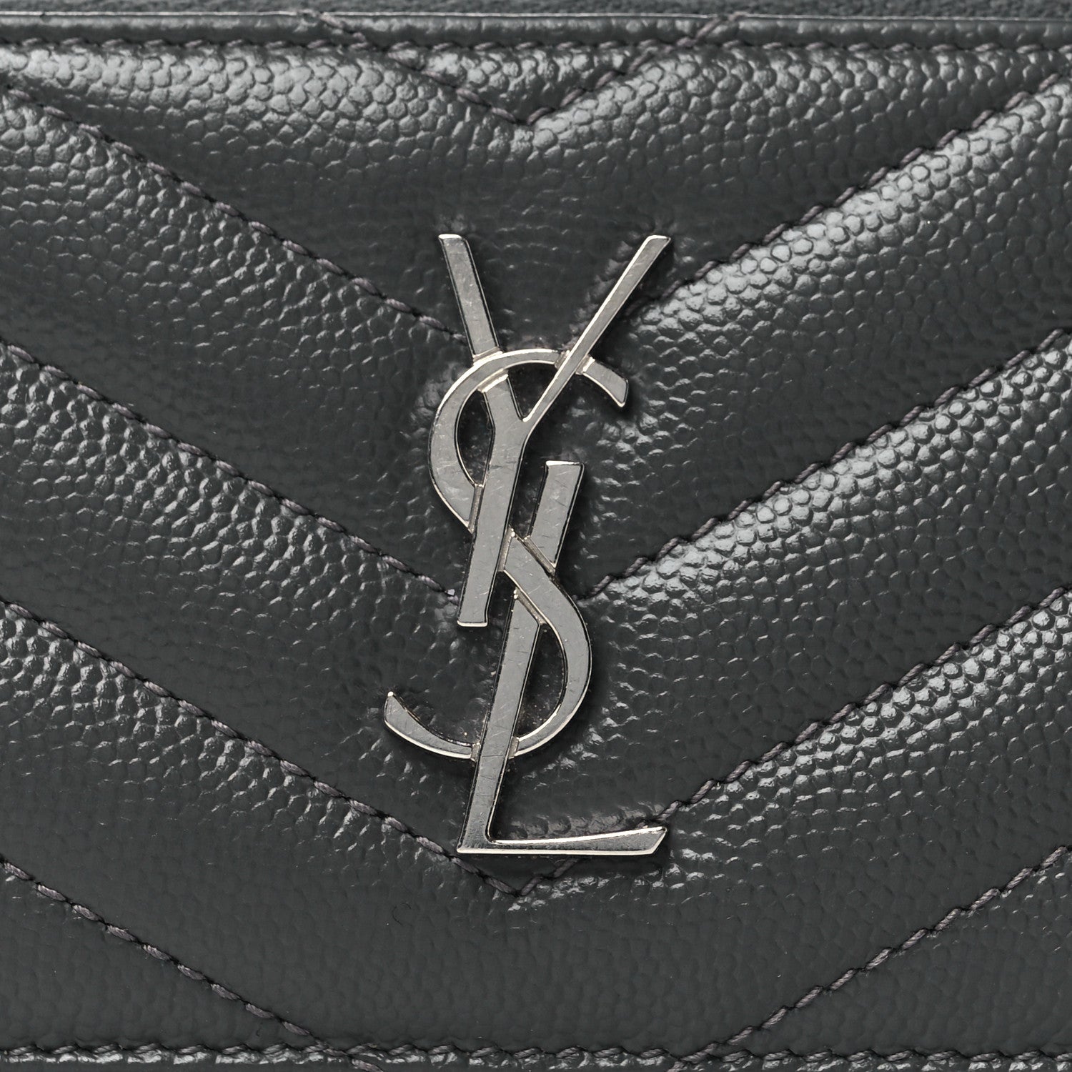 Saint Laurent Grain De Poudre Matelasse Chevron Monogram Fragments Zippered Card Case Fog 9 of 9