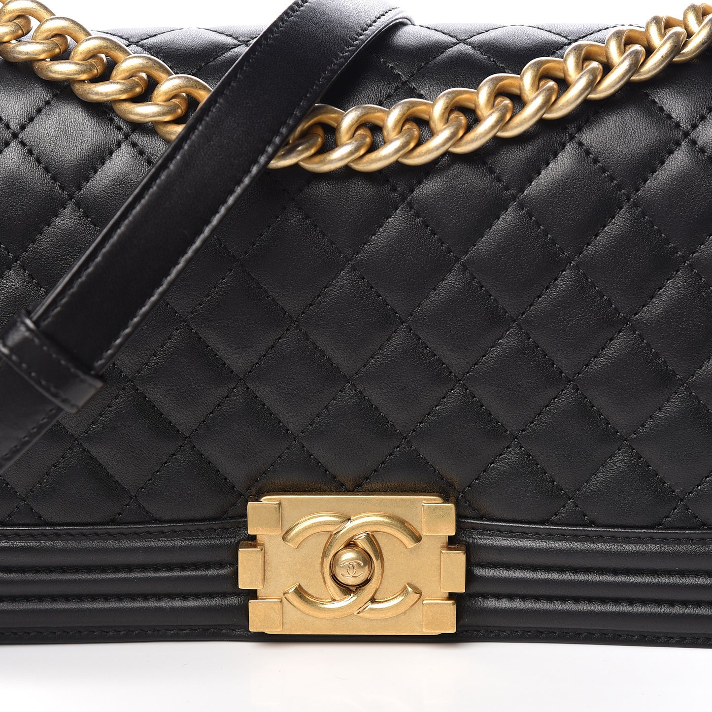 Lambskin Quilted Medium Boy Flap Black