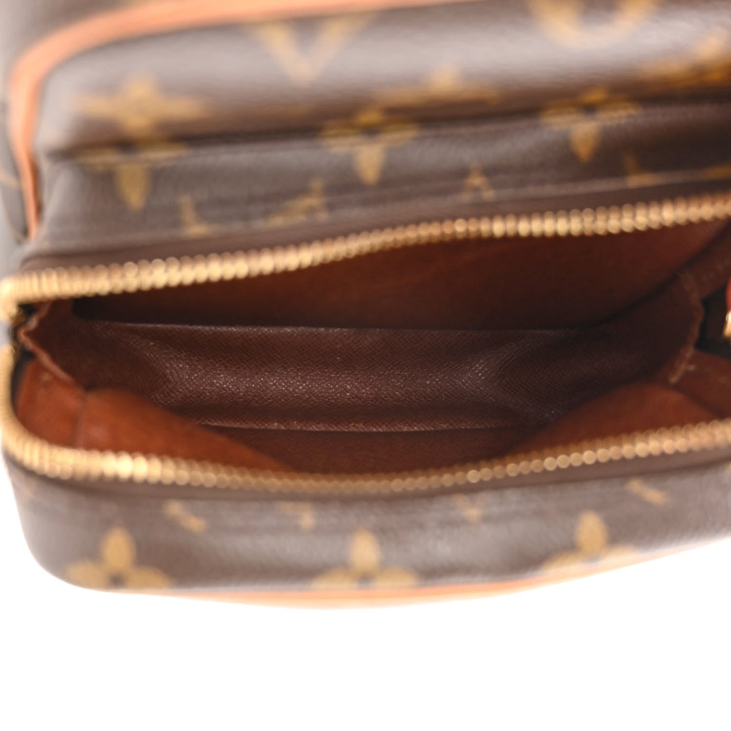 Monogram Amazone