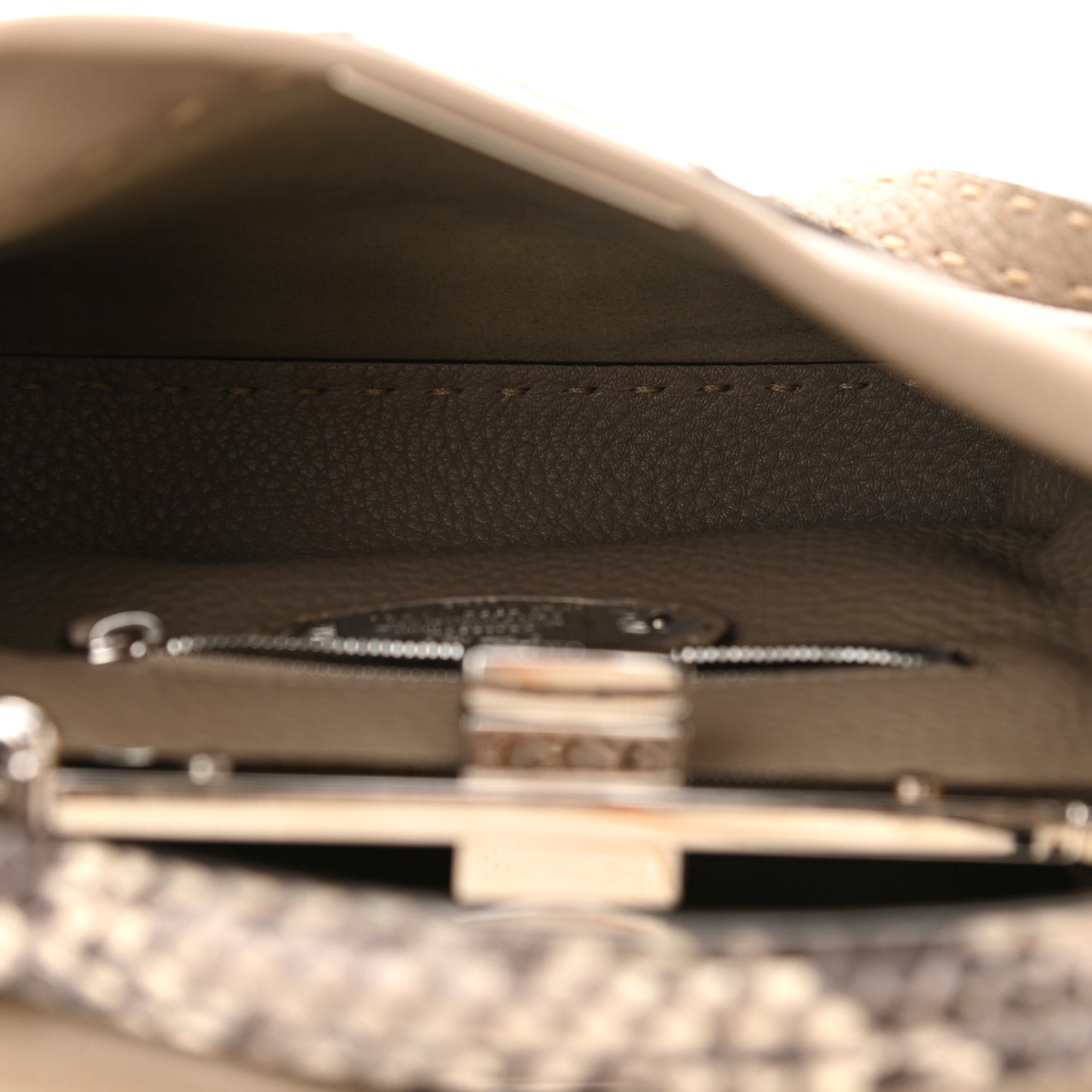Cuoio Romano Snakeskin Selleria Mini Peekaboo Iconic Satchel Corda White