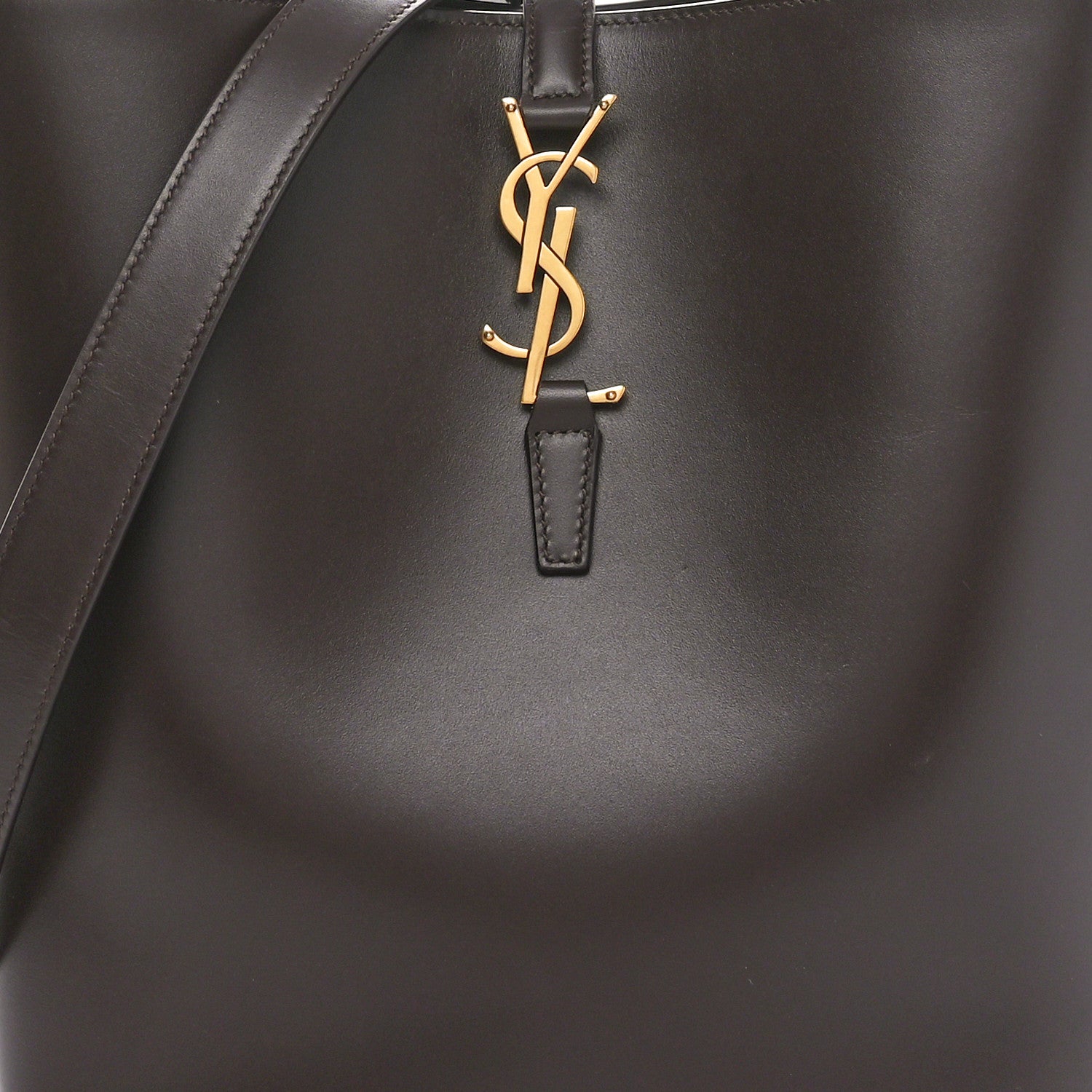 Saint Laurent Shiny Calfskin Le 37 Bucket Bag Arabica 9 of 11