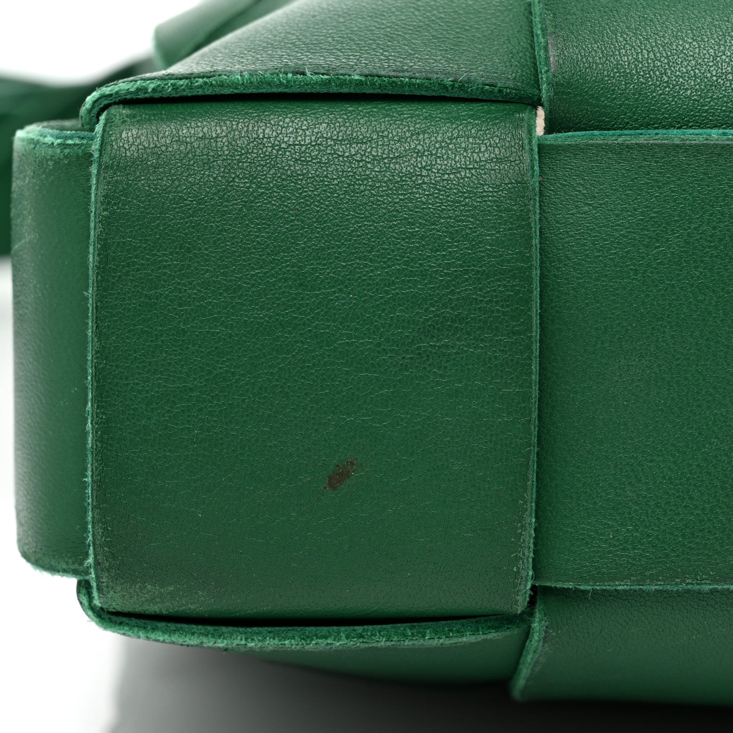 Bottega Veneta Lambskin Maxi Intrecciato Cassette Messenger Racing Green 27 of 28