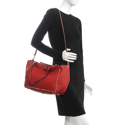 Valentino Garavani Pebbled Calfskin Medium Rockstud Tote Rosso Valentino 2 of 9