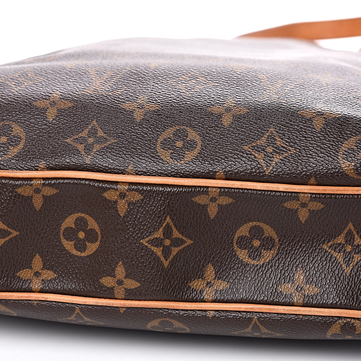Louis Vuitton Monogram Odeon GM 9 of 14