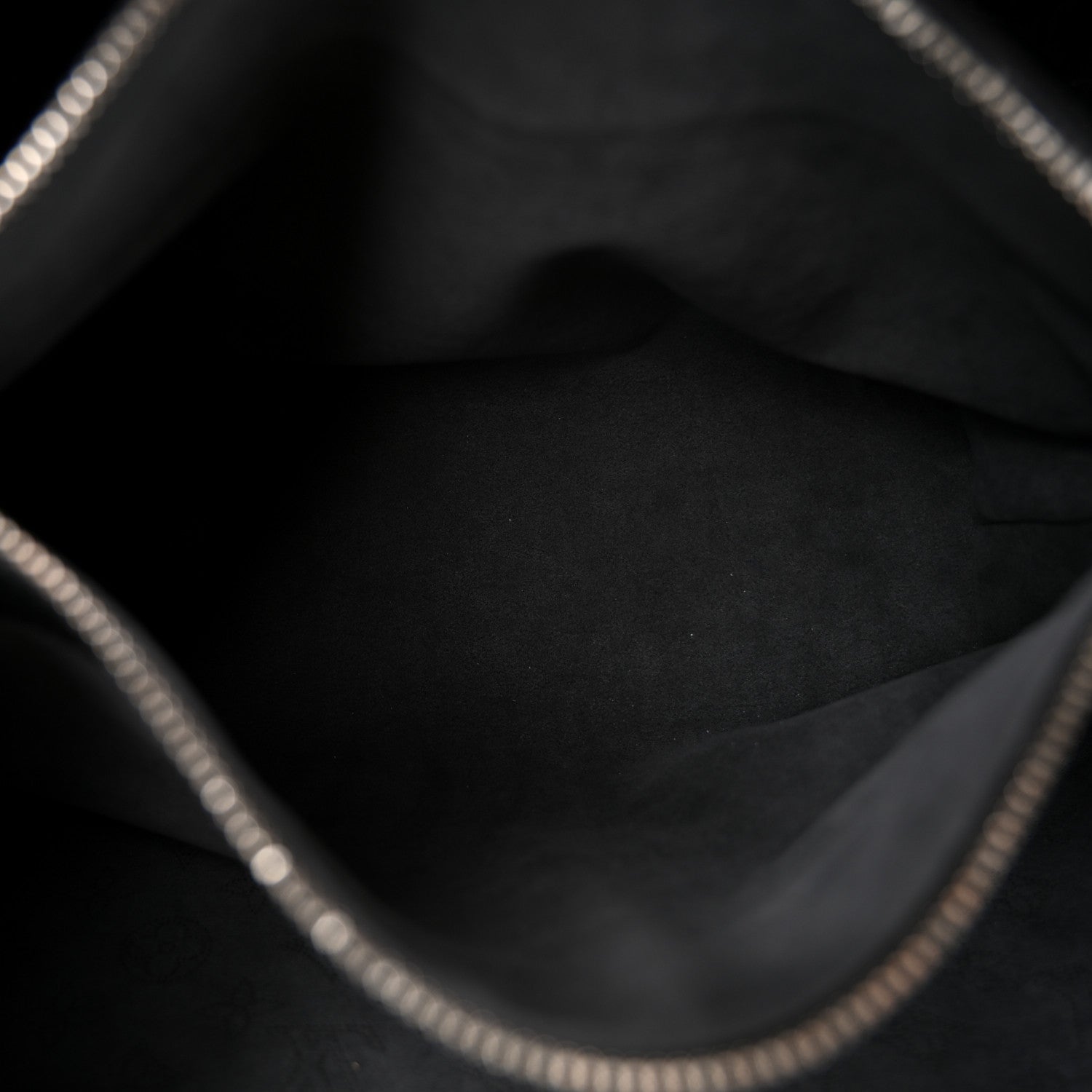 Louis Vuitton Mahina Bella Tote Black 4 of 8