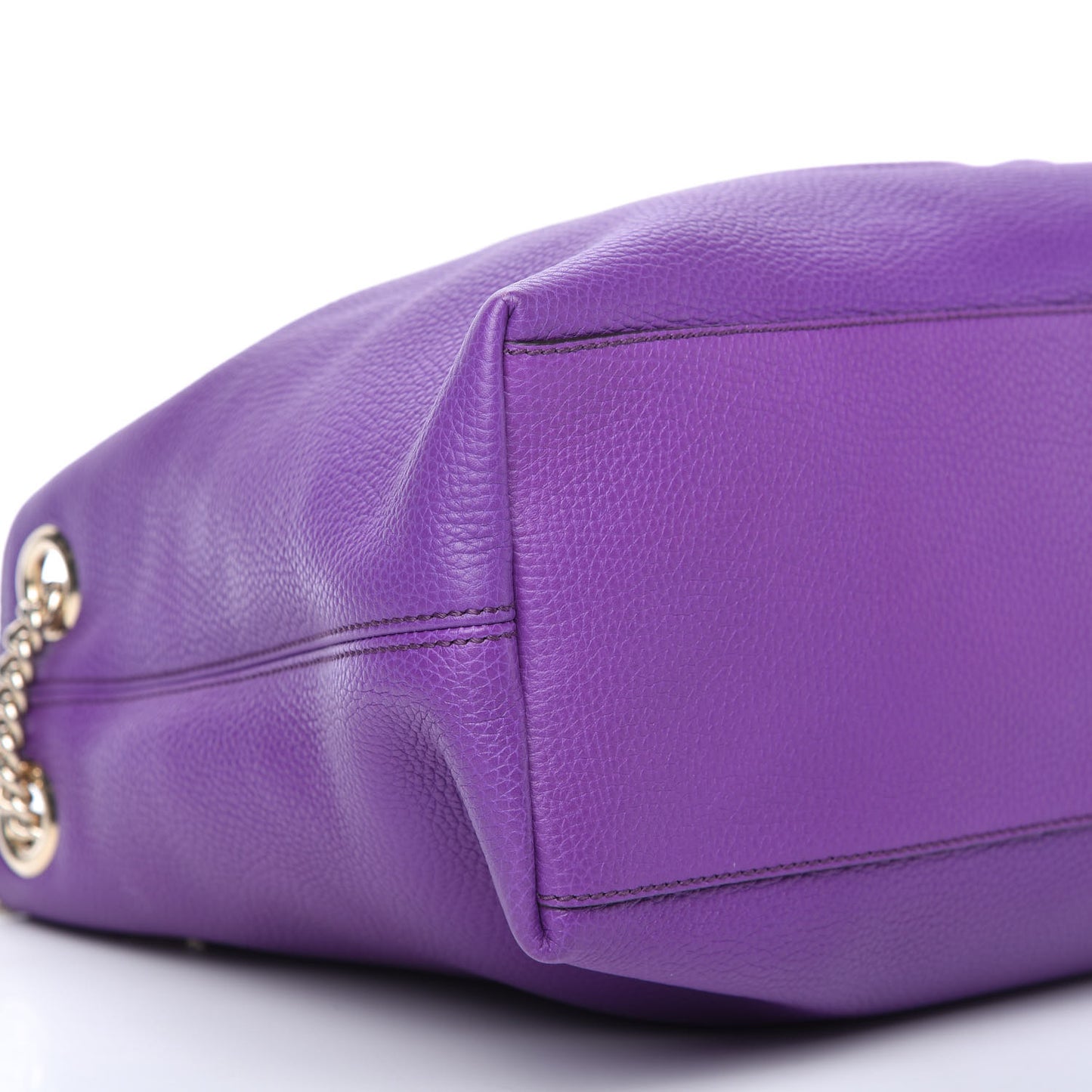 Pebbled Calfskin Medium Soho Chain Shoulder Bag Shine Purple