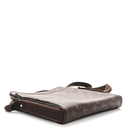 Louis Vuitton Monogram Trotteur Beaubourg 4 of 12