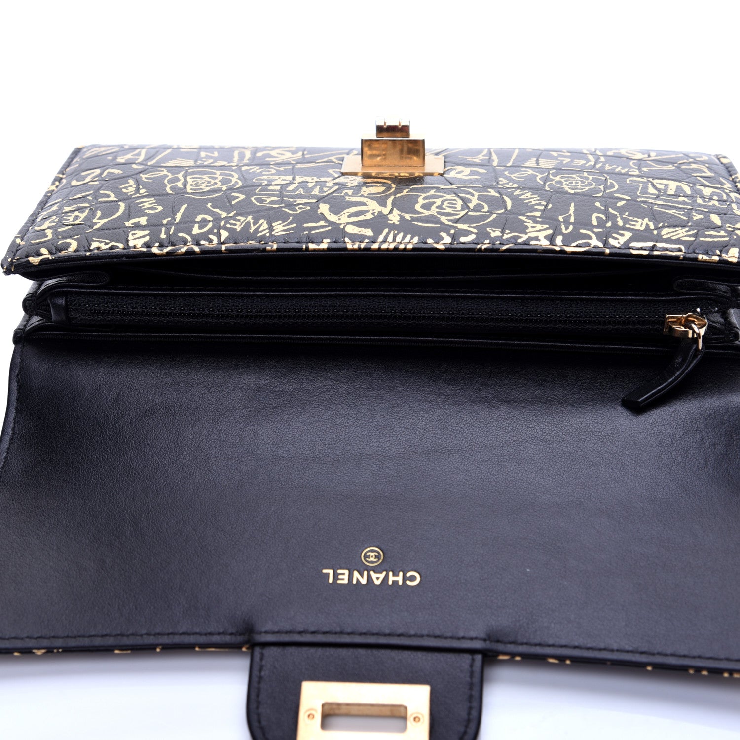 Chanel Calfskin Crocodile Embossed Graffiti 2.55 Cocodile Reissue Long Flap Black Gold 11 of 14