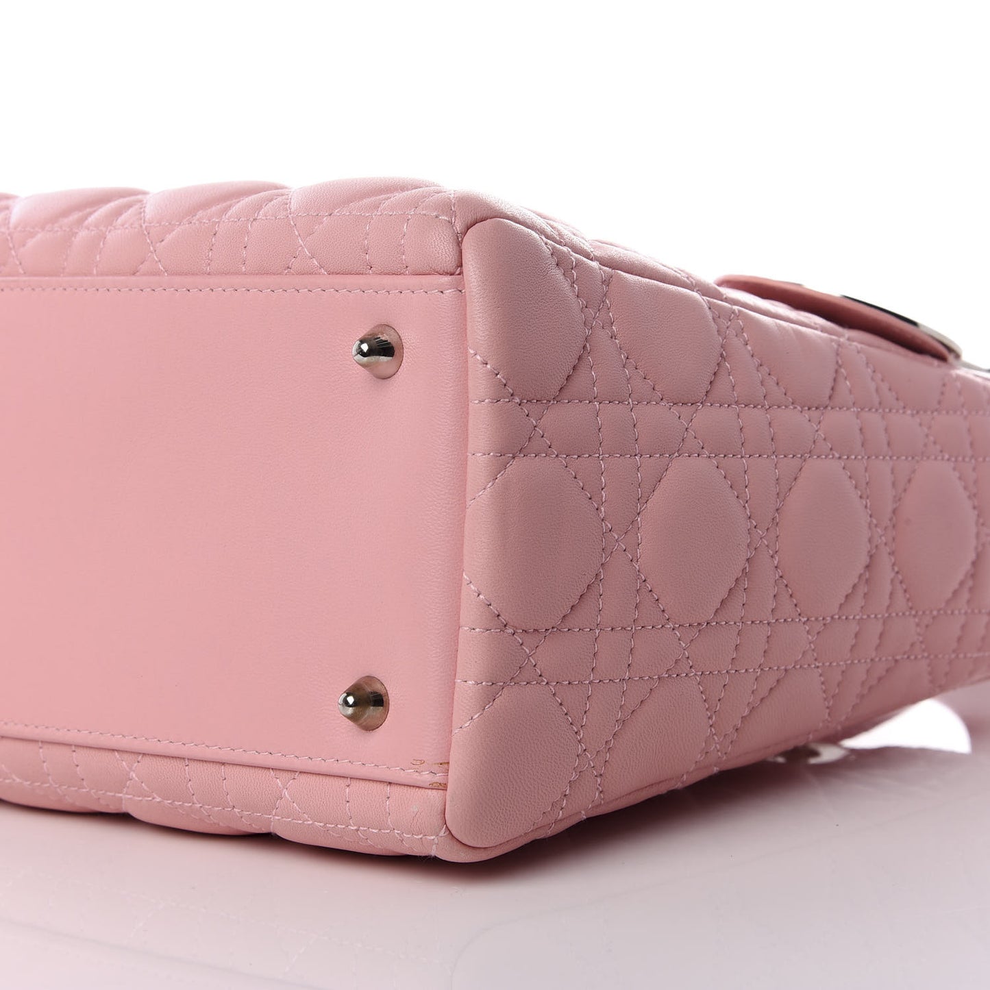 Lambskin Cannage Medium Lady Dior Light Pink