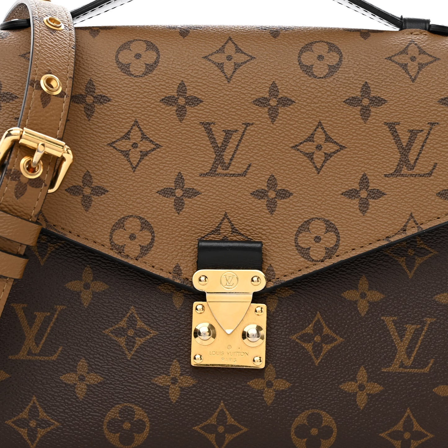 Reverse Monogram Pochette Metis