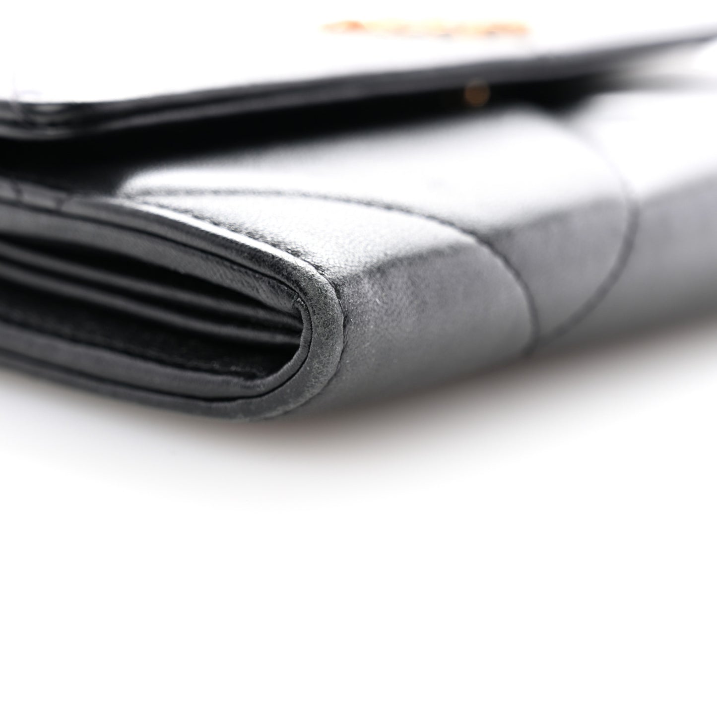 Lambskin Quilted Chanel 19 Flap Wallet Black