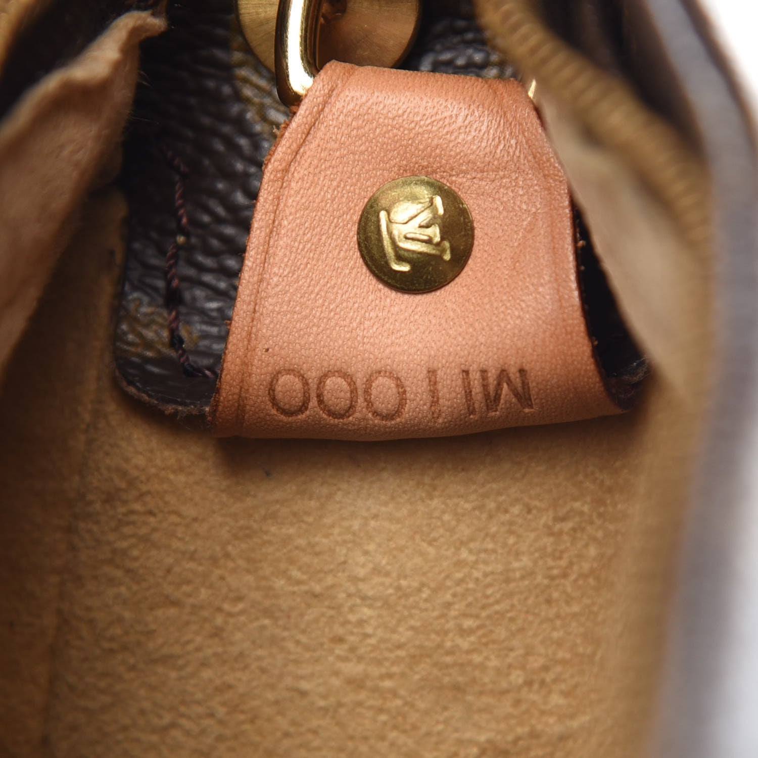 Louis Vuitton Monogram Looping GM 7 of 8