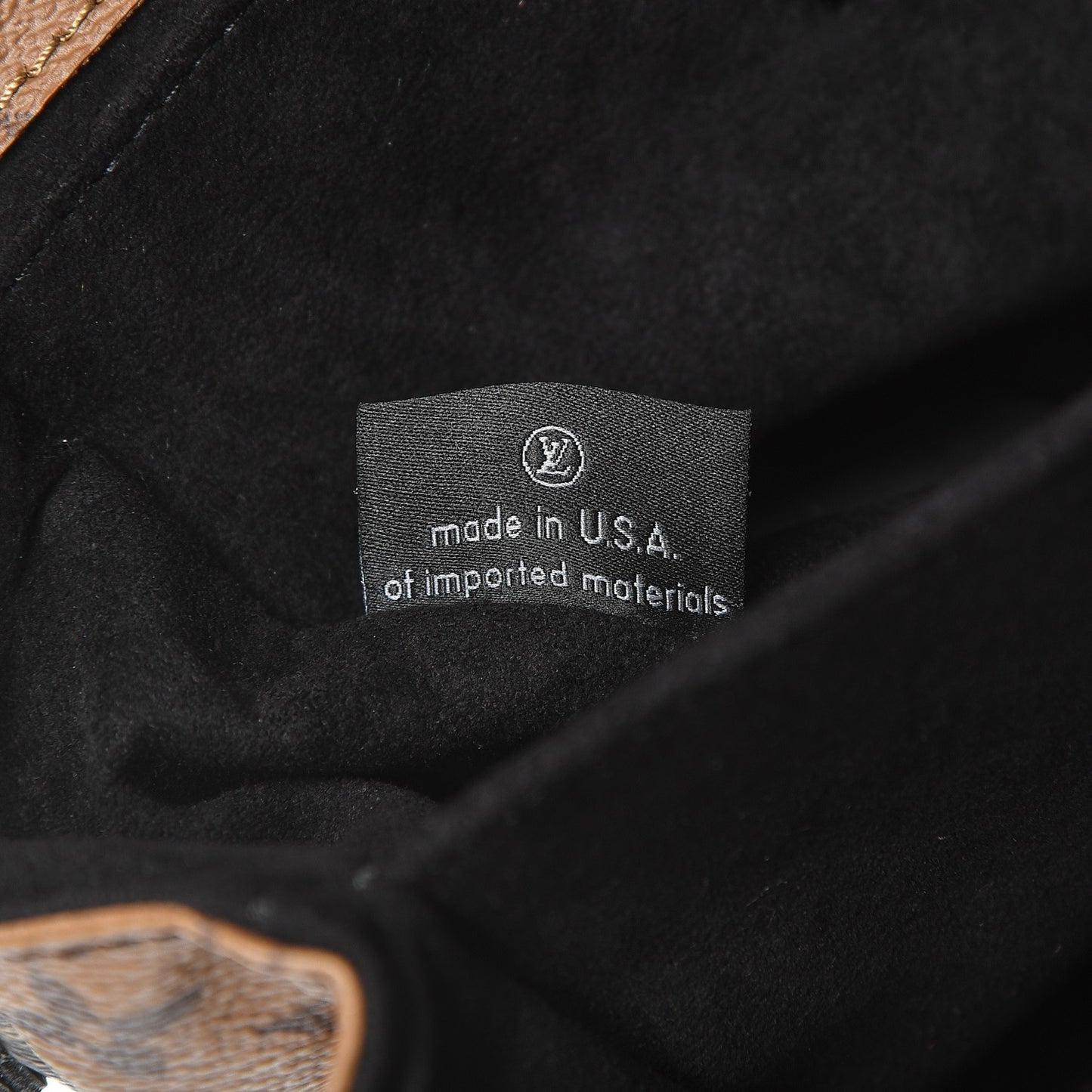 Reverse Monogram Pochette Metis