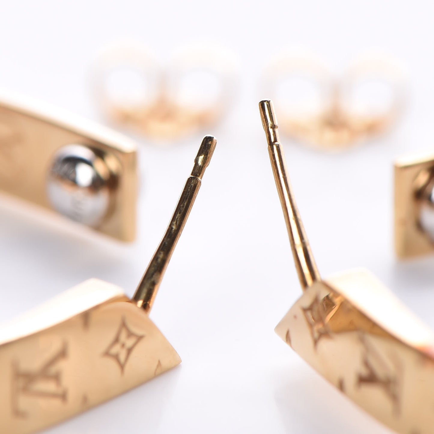 Nanogram Hoop Earrings Gold