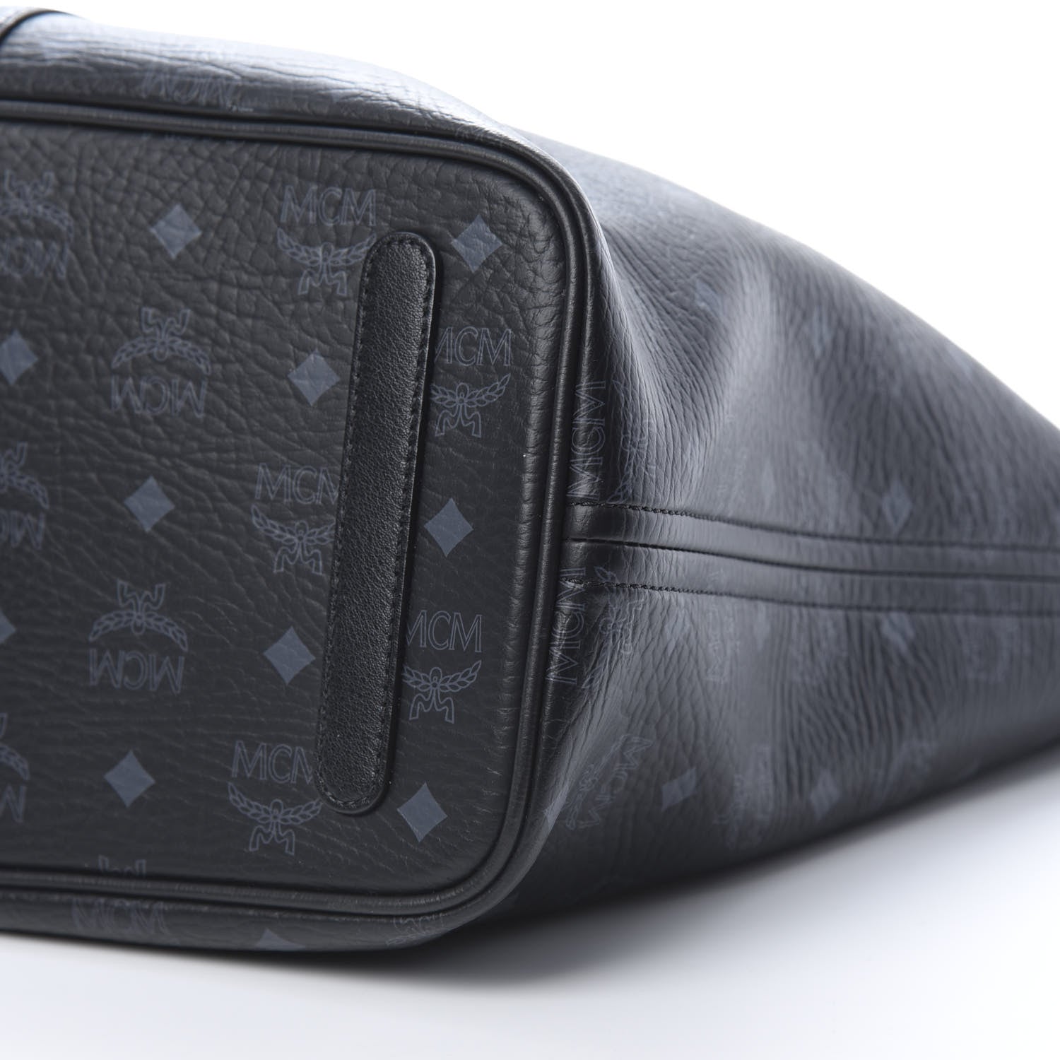 MCM Visetos Medium Liz Reversible Shopper Tote Black 12 of 15