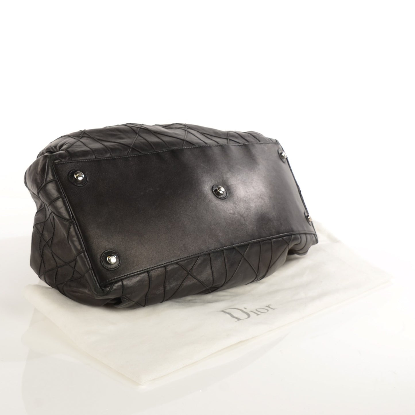 Lambskin Cannage Large Le Trente Tote Black