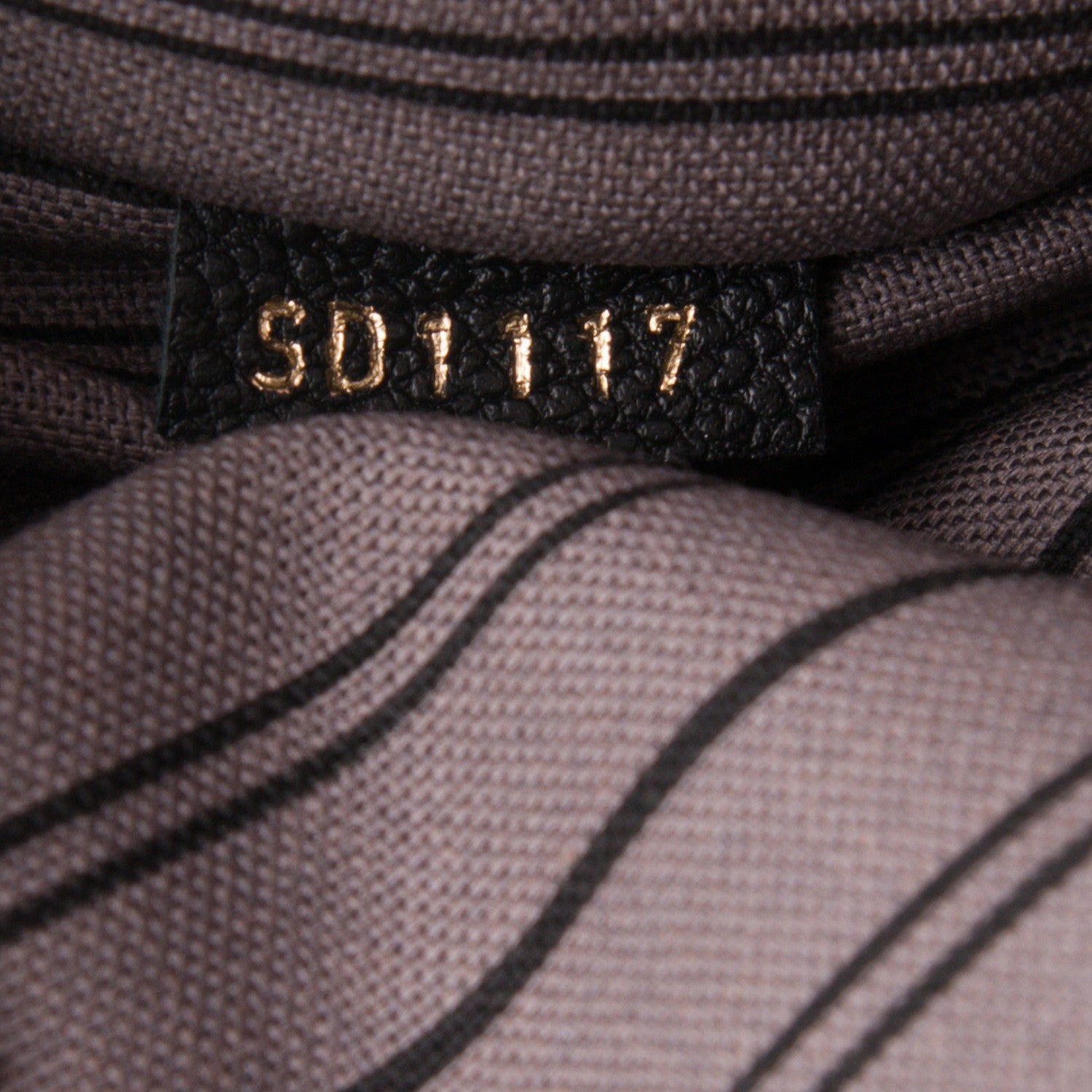 Louis Vuitton Empreinte Pochette Metis Black 8 of 8