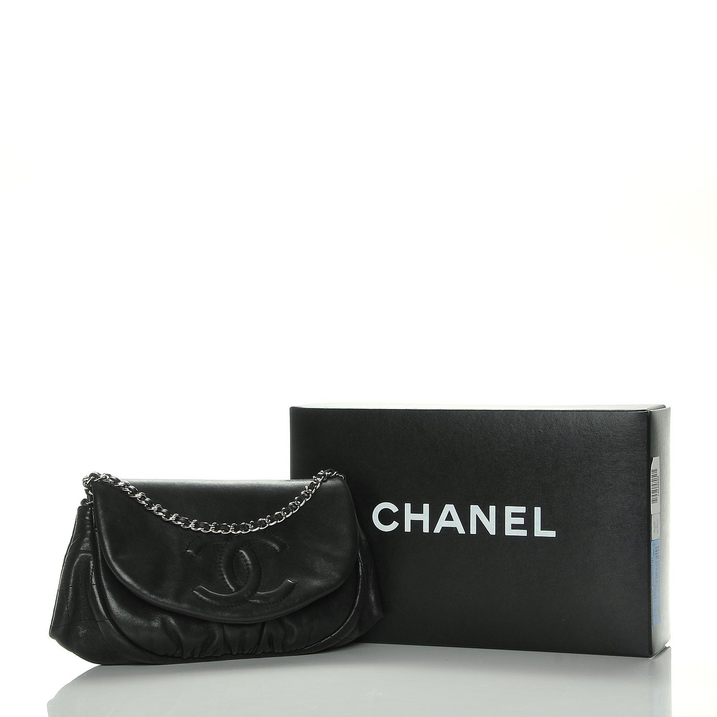 Lambskin Half Moon Wallet On Chain WOC Black