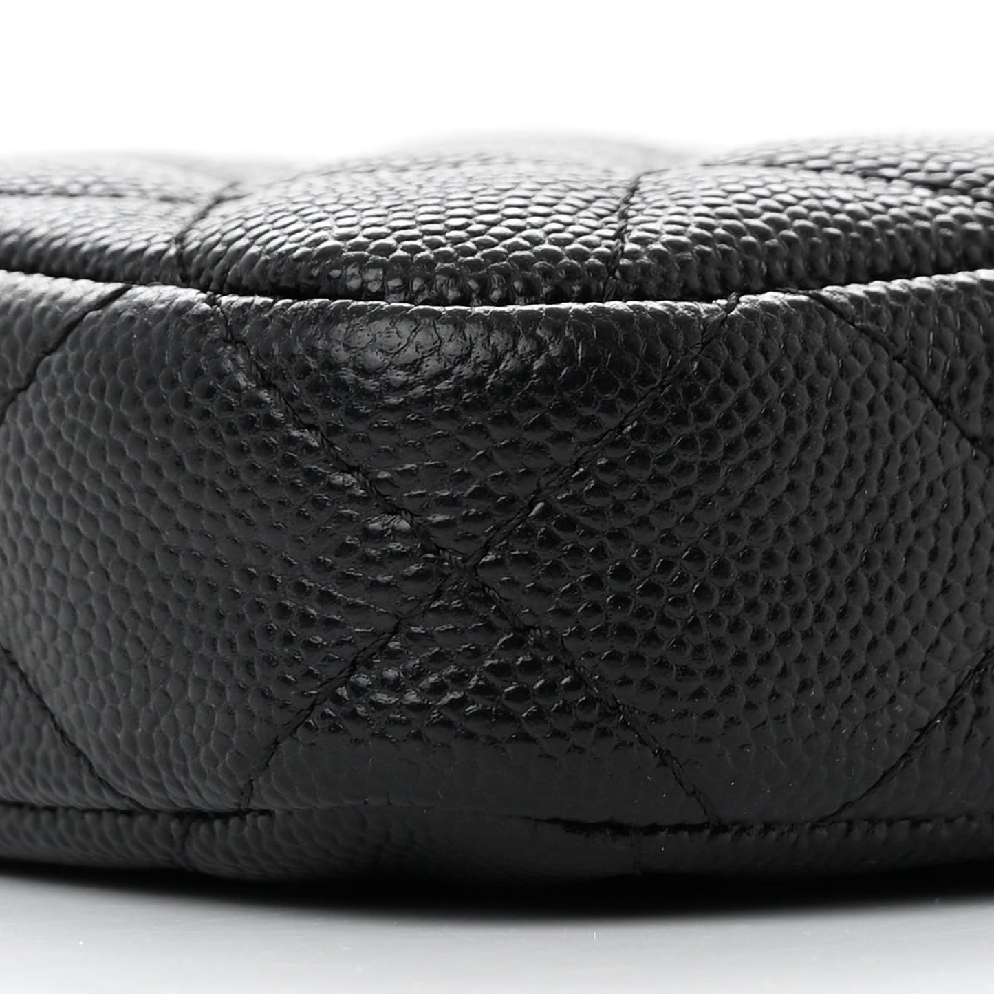 Caviar Quilted Small Clutch With Chain Black