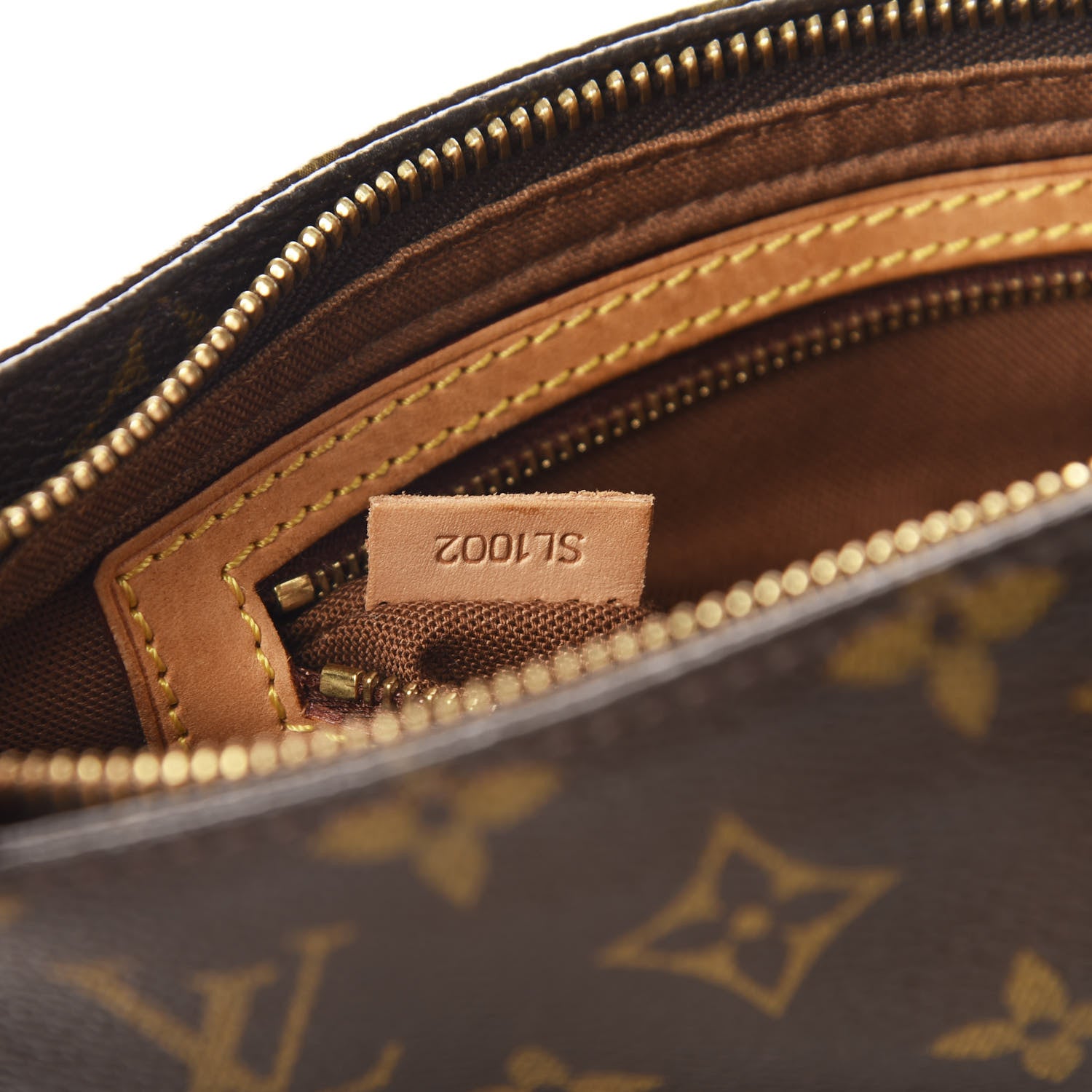 Louis Vuitton Monogram Trotteur 9 of 10