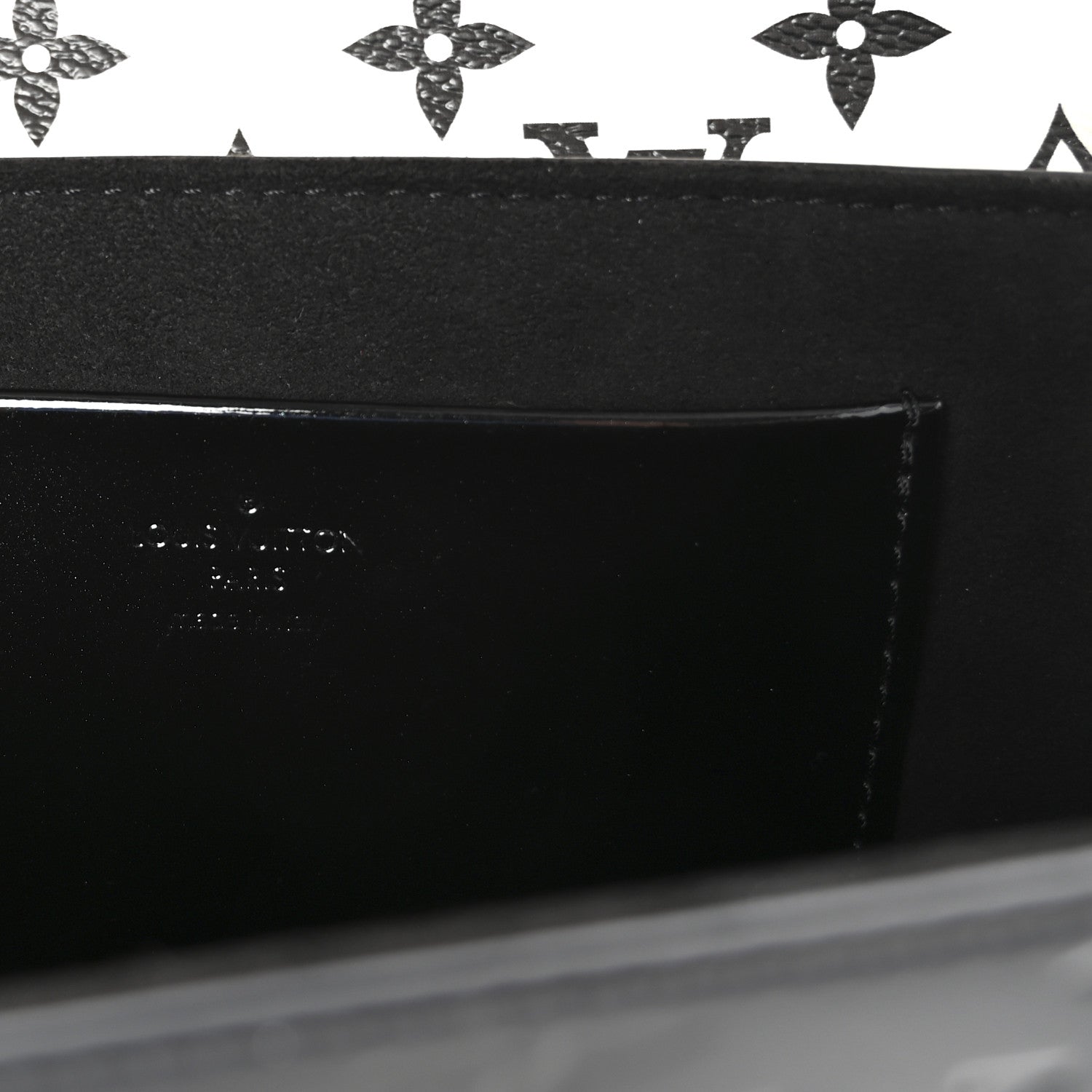 Louis Vuitton Vernis Epi Monogram Wynwood Black White 6 of 9