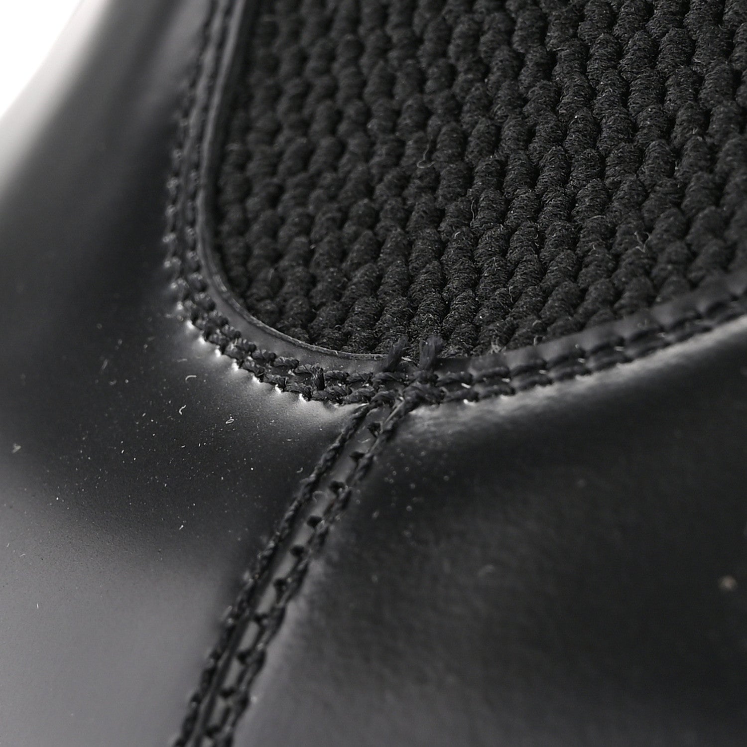 Gucci Magnum Calfskin Logo Ankle Boots 40.5 Black 11 of 11