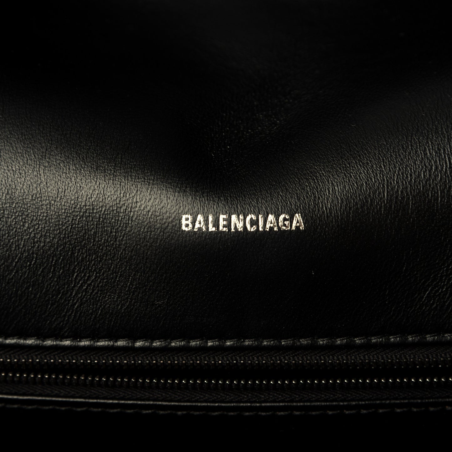 Nappa Calfskin Quilted Large Touch B Shoulder Bag Black
