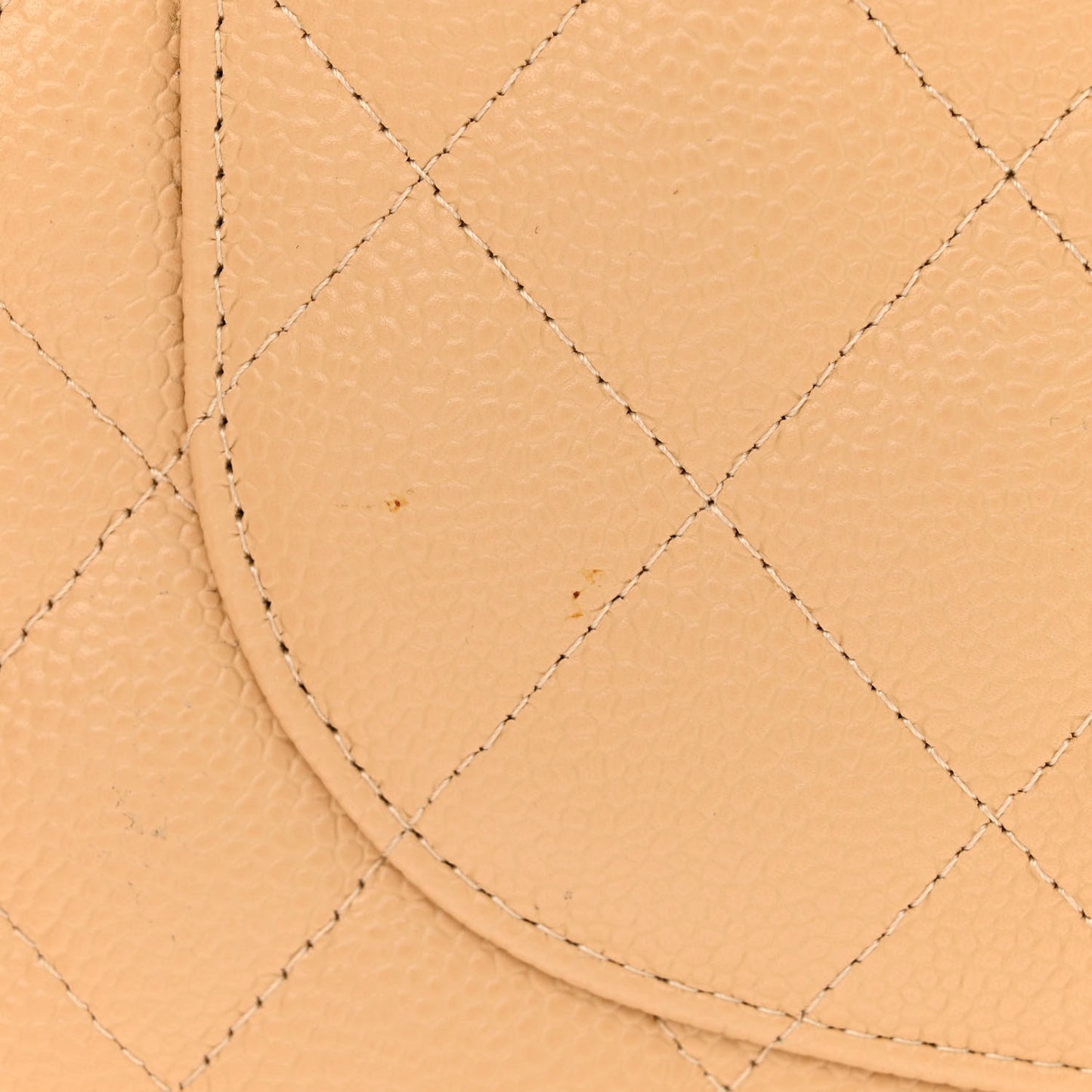 Caviar Quilted Jumbo Double Flap Beige Clair
