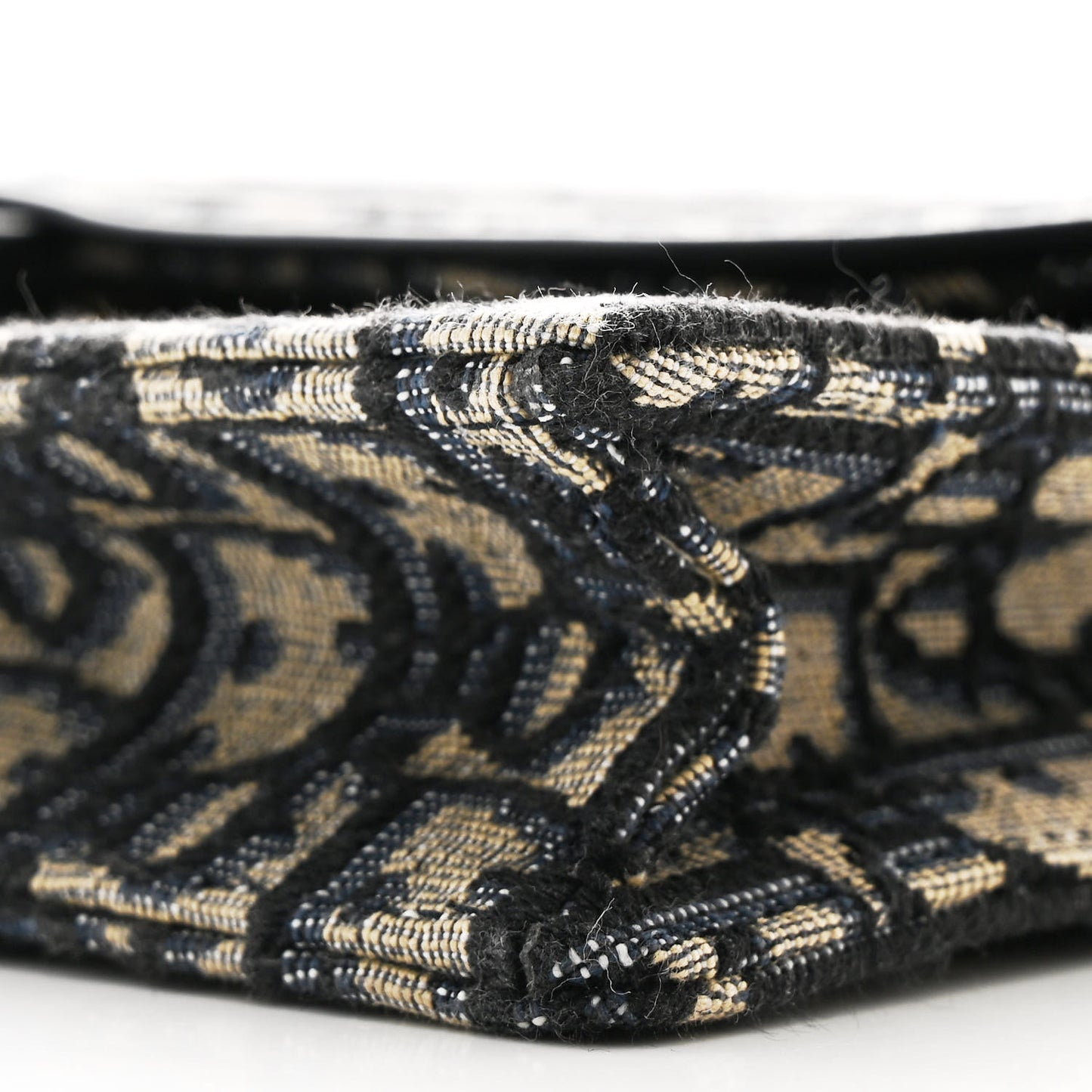 Oblique Saddle Chain Pouch Blue