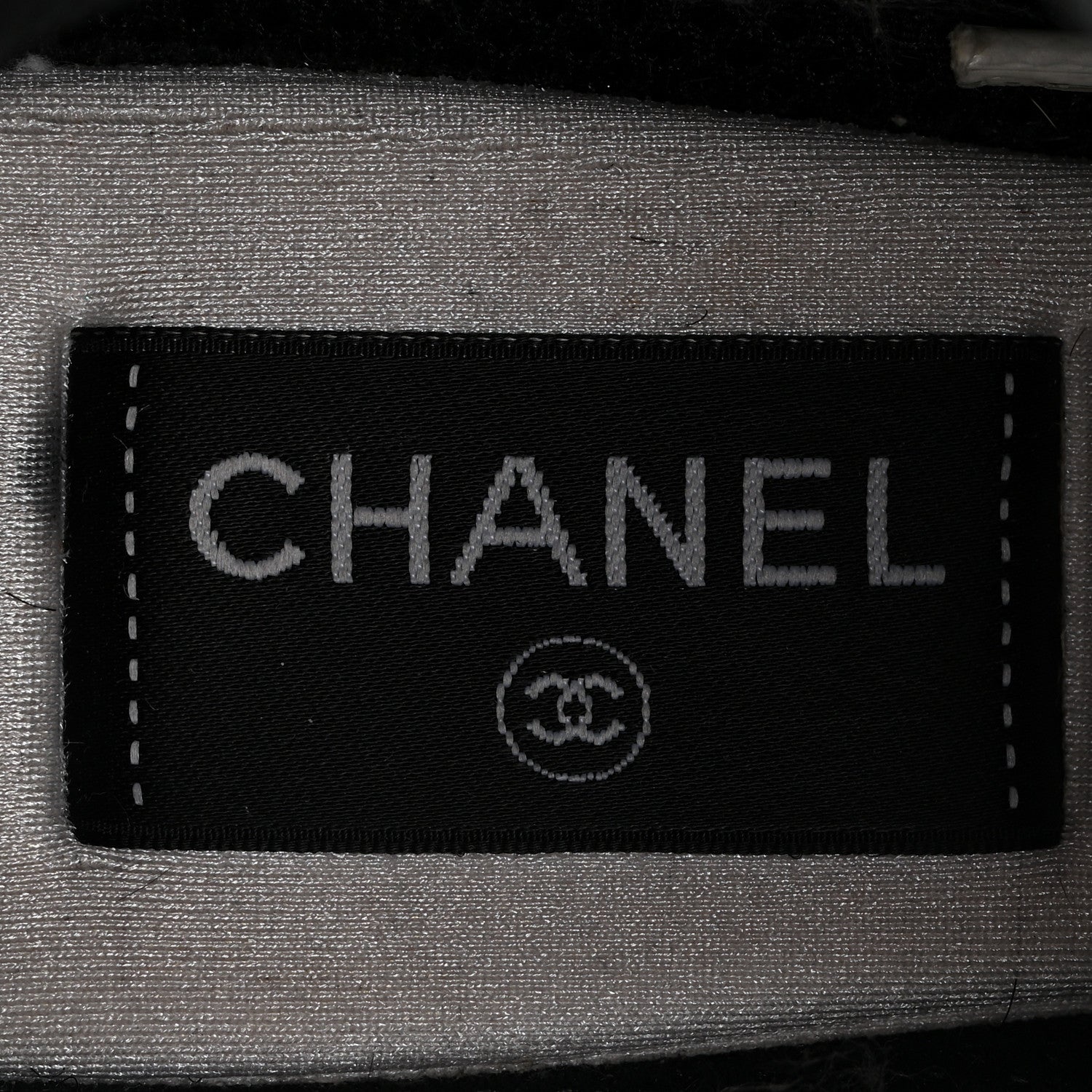 Chanel Mesh Suede Calfskin Grained Calfskin Womens CC Sneakers 41 White Black Beige Gold 8 of 11