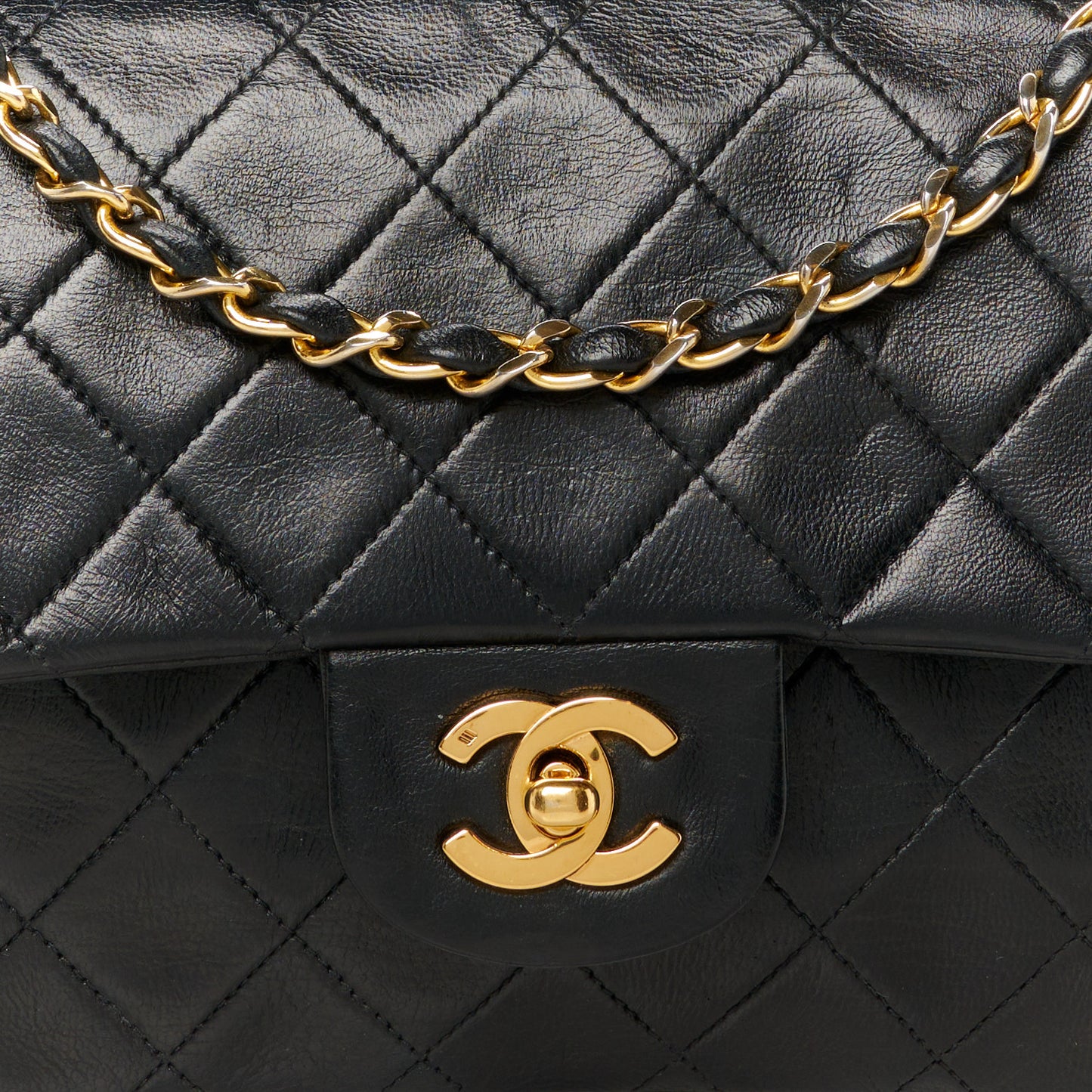 Lambskin Quilted Medium Double Flap Black