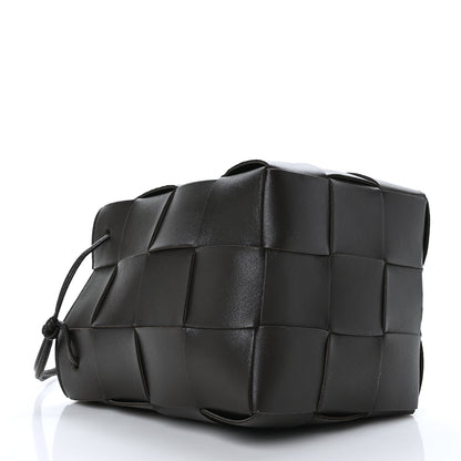 Bottega Veneta Nappa Maxi Intrecciato Cassette Bucket Bag Black 4 of 10