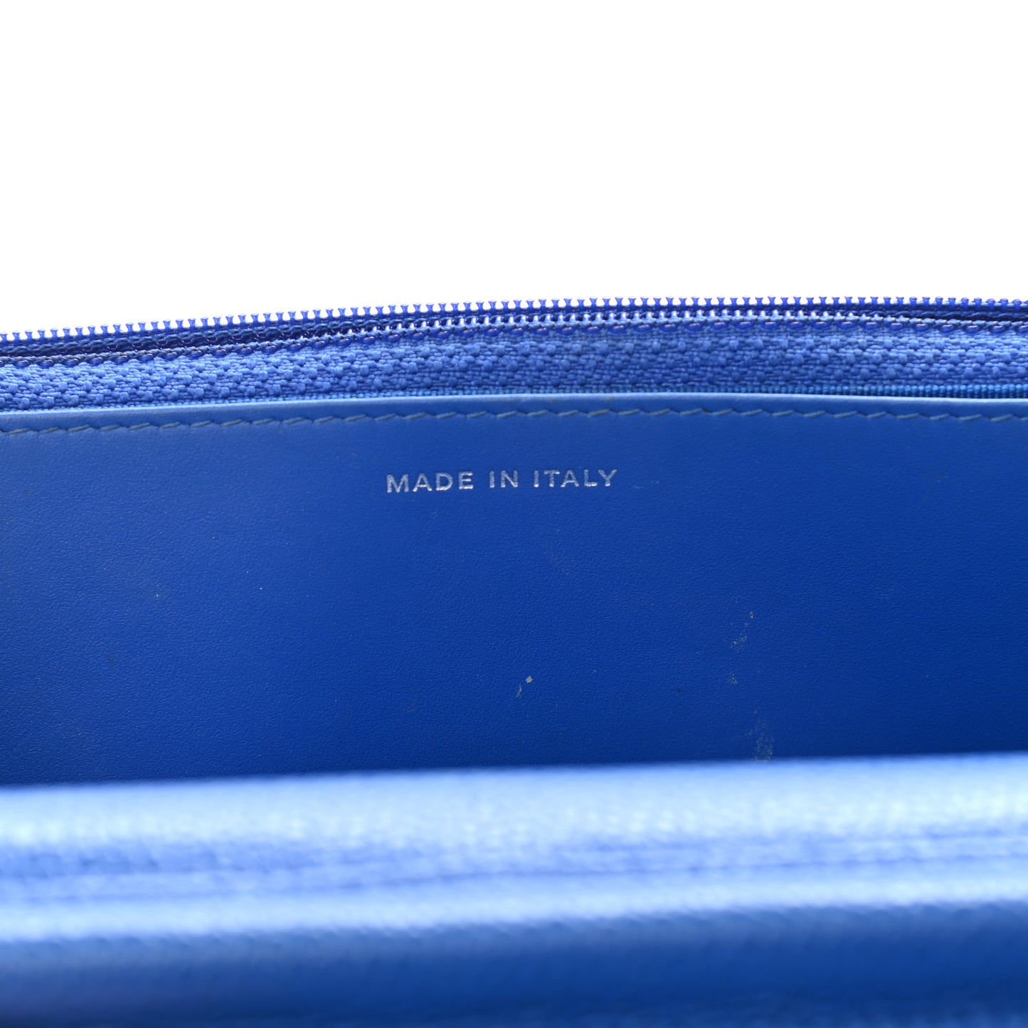 Caviar Quilted Wallet On Chain WOC Blue