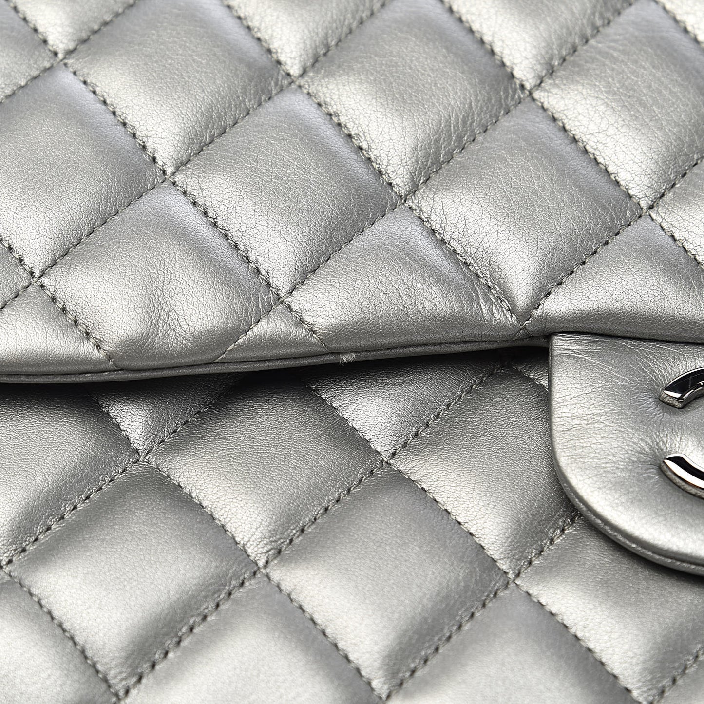 Metallic Calfskin Quilted Jumbo Double Flap Silver
