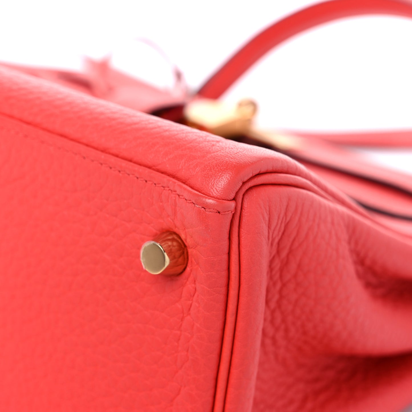 Taurillon Clemence Kelly Retourne 28 Rouge Pivoine