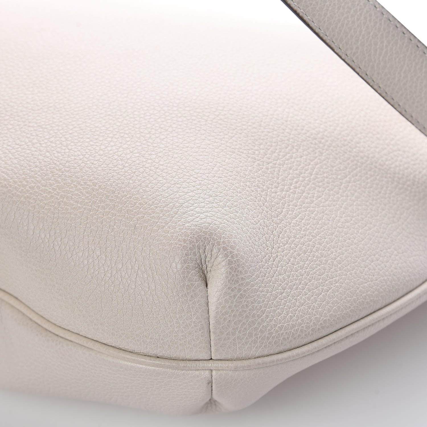 Gucci Grained Calfskin Logo Half Moon Hobo White 10 of 11