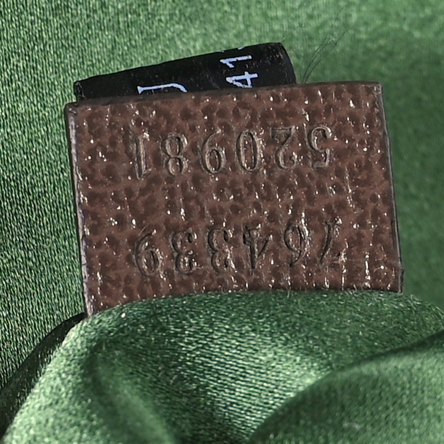 Gucci Monogram Textured Dollar Calfskin Heavy Grosgrain Web Small Maxi Horsebit Chain Shoulder Bag Beige Ebony New Acero 7 of 10