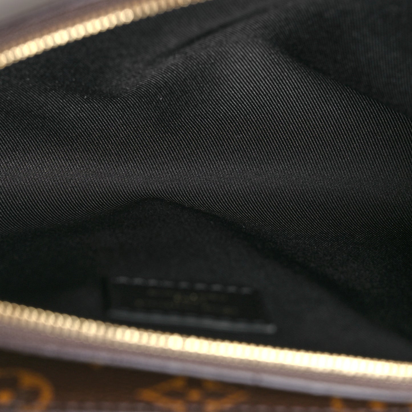 Monogram Be Alma