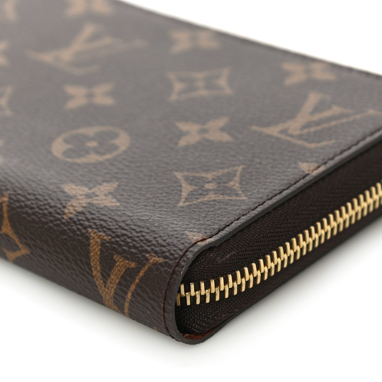 Louis Vuitton Monogram Zippy Wallet 9 of 10