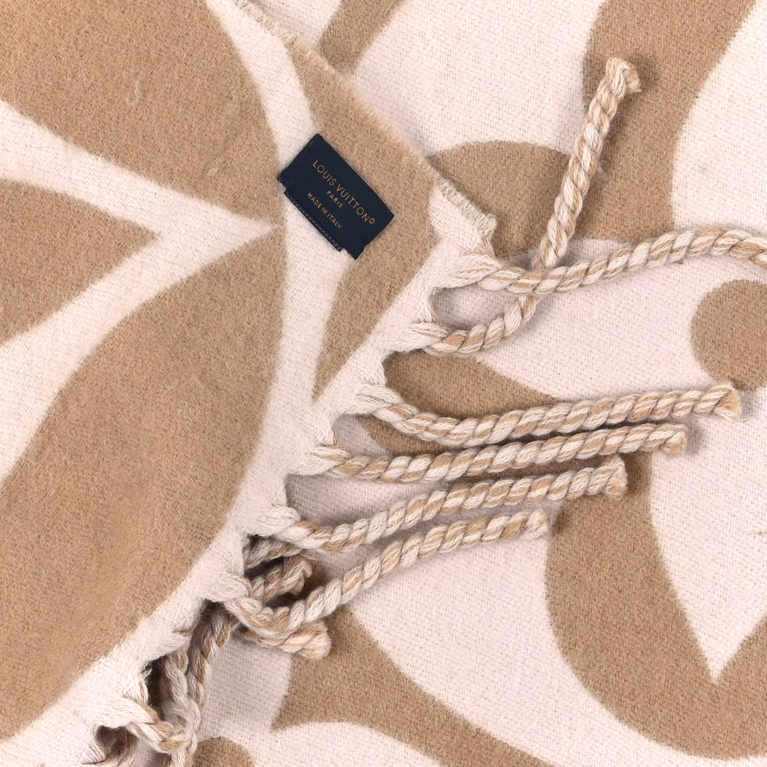 Louis Vuitton Wool LV Medallion Scarf Beige Rose 3 of 3