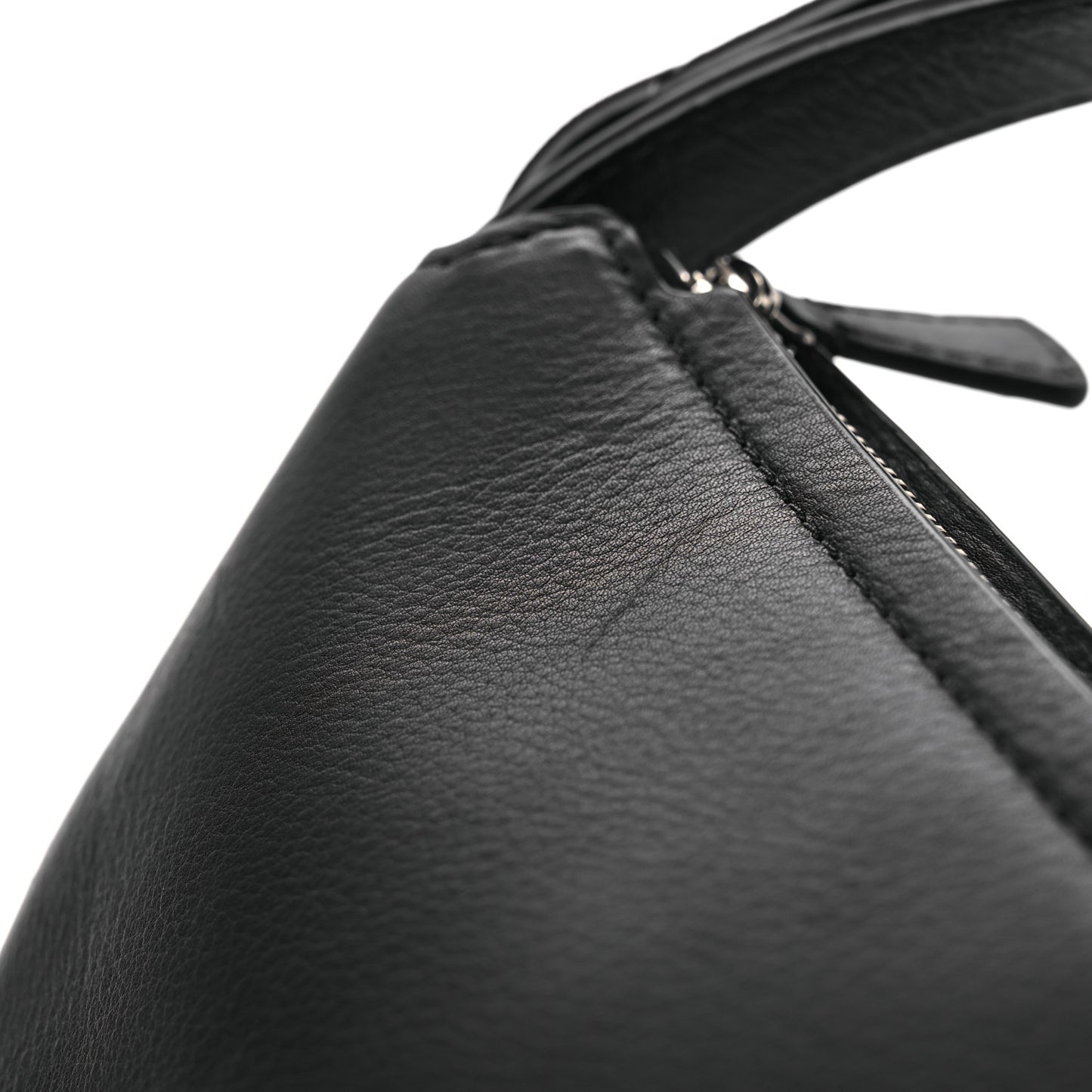 Finely Grained Calfskin Jouvette Bag Black